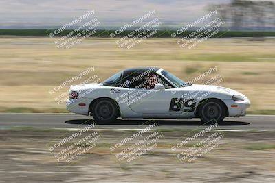 media/Jun-01-2024-CalClub SCCA (Sat) [[0aa0dc4a91]]/Group 3/Race/